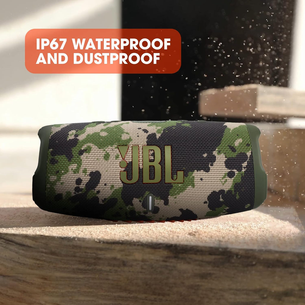JBL Charge 5 Bluetooth-Lautsprecher in Schwarz – Wasserfeste, portable Boombox mit integrierter Powerbank – Eine Akku-Ladung für bis zu 20 Stunden kabellosen Musikgenuss